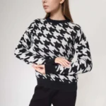 Kazayağı Desenli Kazak Siyah Beyaz