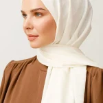 Kazayağı Desen Parlak Jakar Şal Ekru